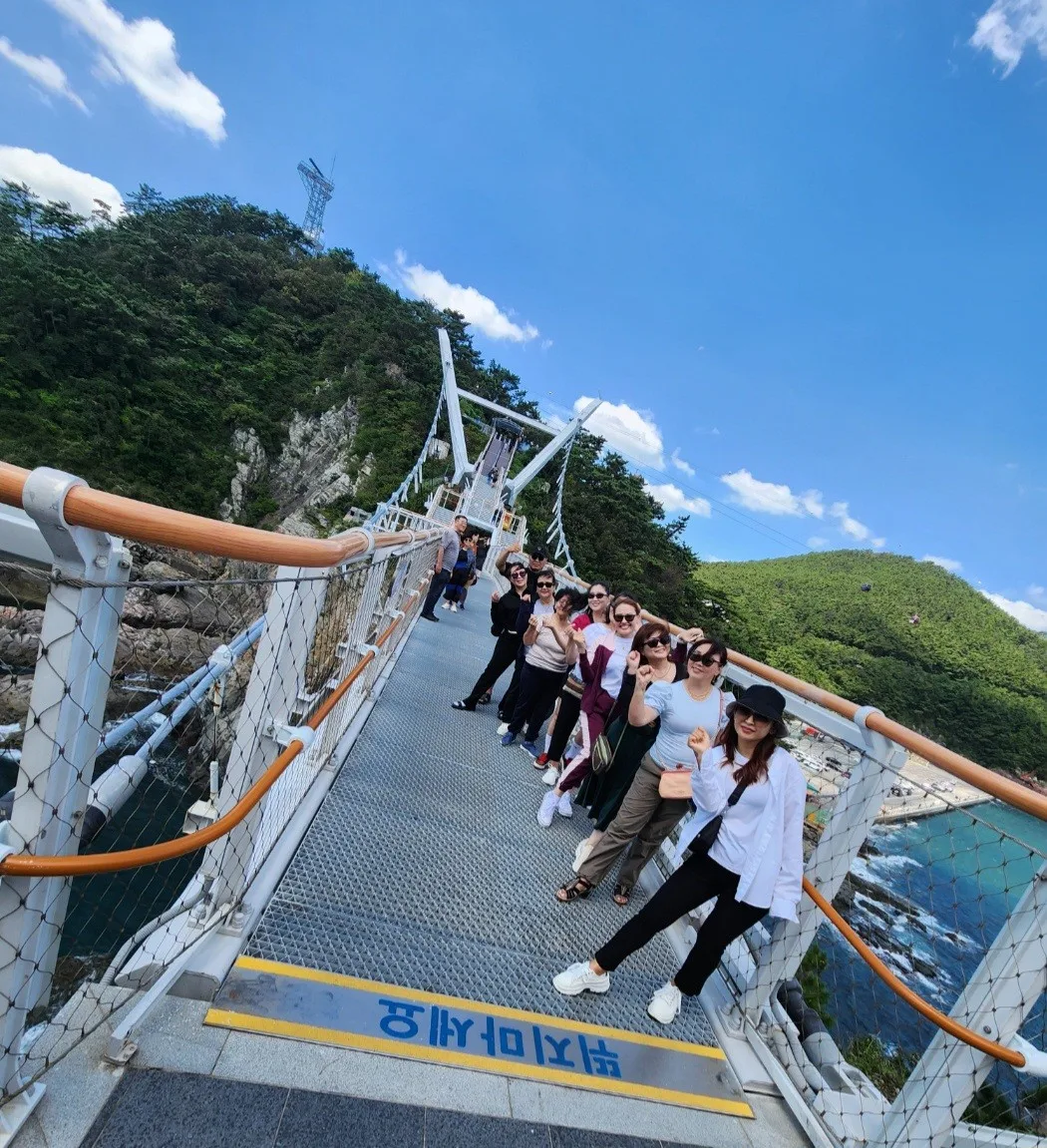 몽골 치과의사가족 10명 부산의료관광 팸투어