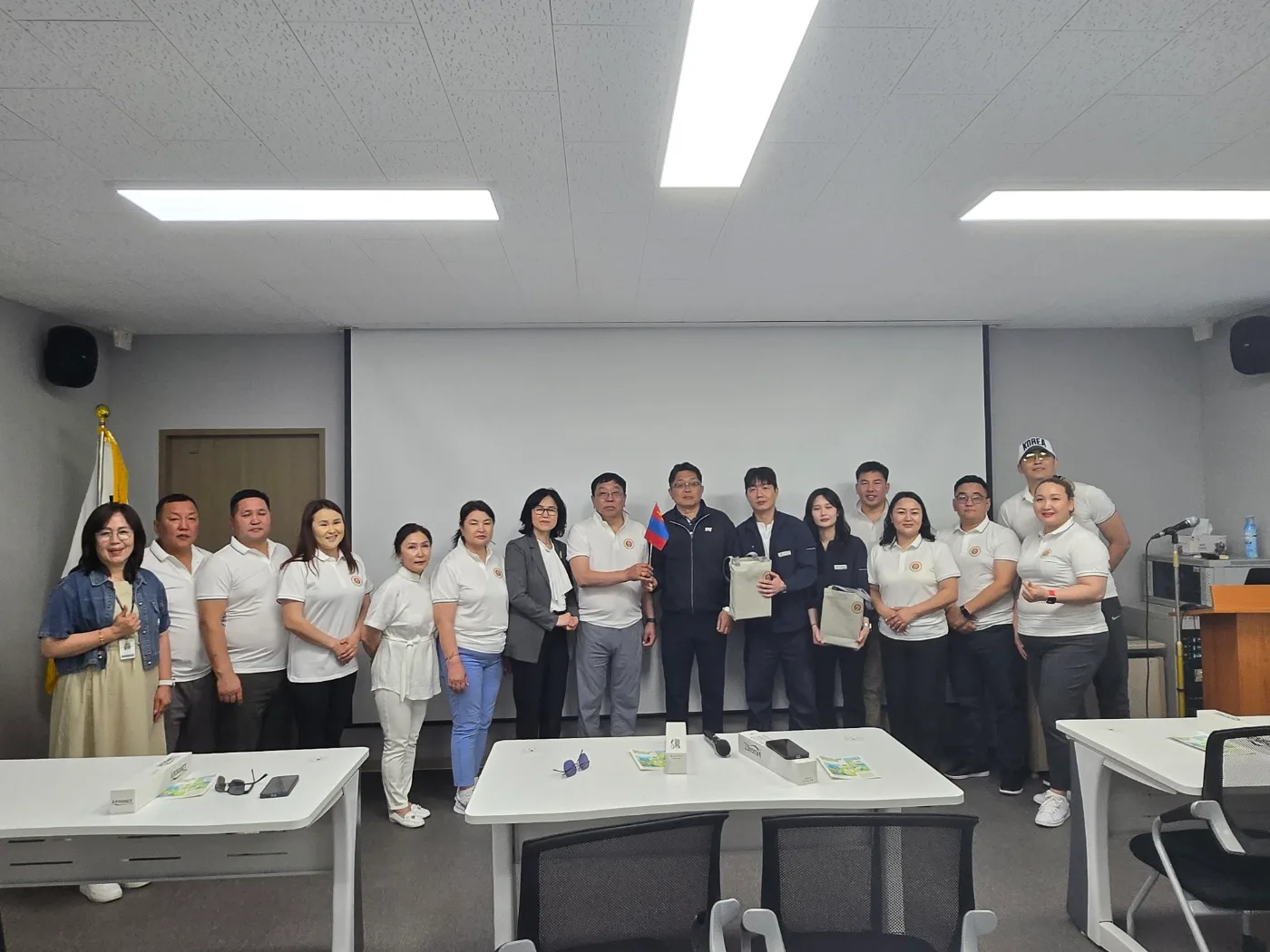 Health checkups and familiarization tour for the Darkhan heating utility